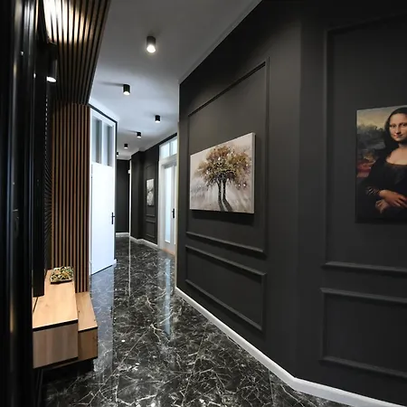 Palace Vajdinger Apartament Sombor