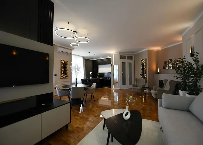 شقة Palace Vajdinger *