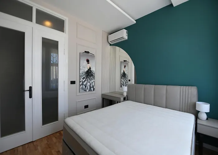 Palace Vajdinger * سومبور