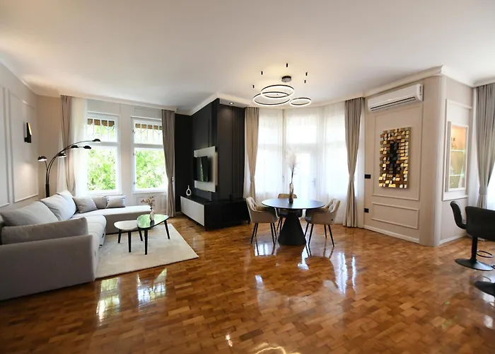 شقة Palace Vajdinger *